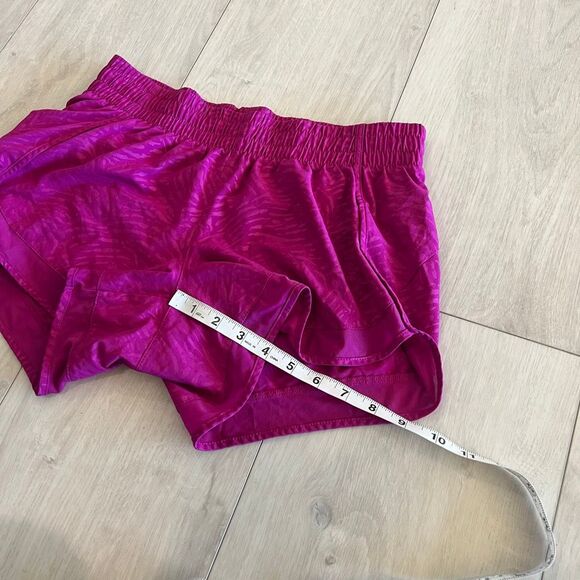Athleta Purple Athletic Shorts Lightweight Performance size S - Picture 3 of 11